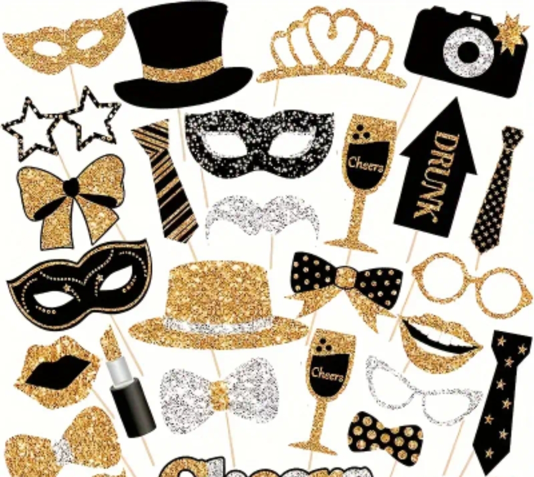 Masques dorés et noirs